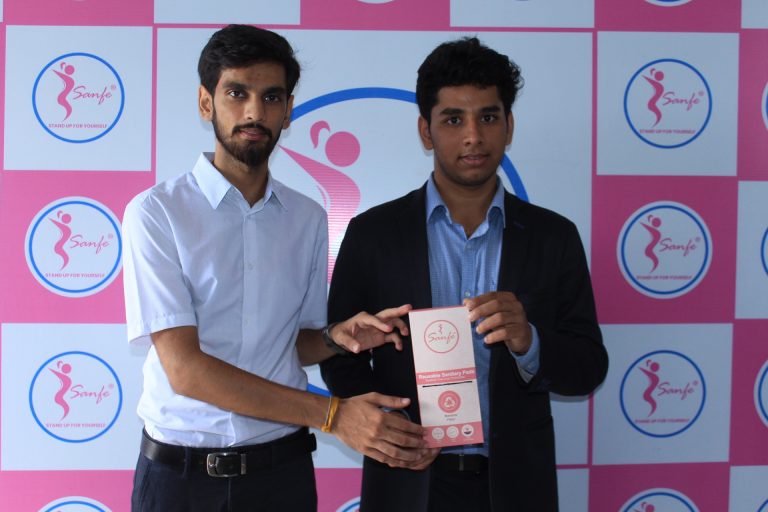 IIT Delhi Incubated Startup Sanfe Launches Reusable Sanitary Pads Made From Banana Fibers