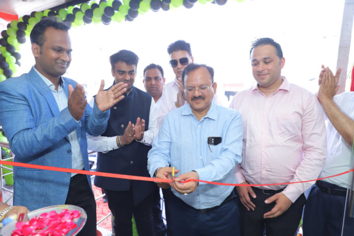 Quantum Energy Unveils First-ever EV Showroom in Delhi with Dr. Harsh Vardhan