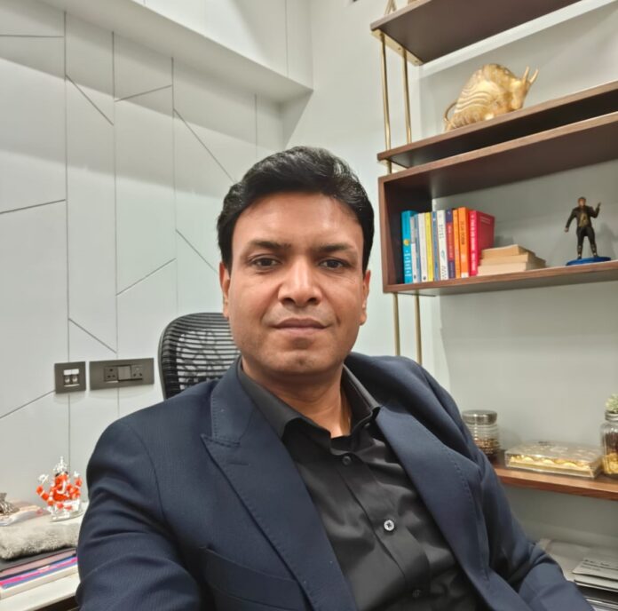 Vikkas Goyal - Founder, Rupee112