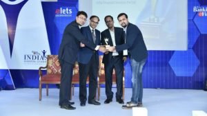 Mr. Utkarsh Gupta receiving the award