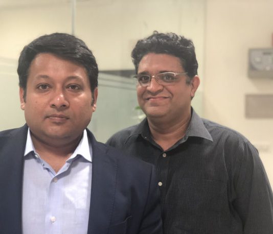 Vipul Sharma, CEO Chqbook (Left), Rajat Kumar, COO, Chqbook(Right)