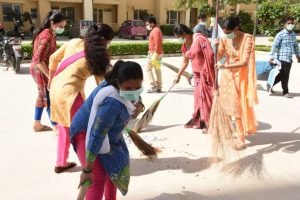 On the occasion of swachh bharat abhiyan, residents of BDI Ambbaram are cleaning their society