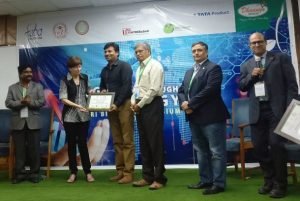 (l-r) Dr. Prakash Babu, Pro-VC University of Hyderabad, Dr. Nina Federoff, Molecular Biologist from USA. Second Best Startup- Sridhar Iriventi, Founder of GoBhaarati, Dr. Reddanna, Executive President, FABA, Phani Pattamatta Executive Director, The Indus Entrepreneurs, Dr. Sreedhara Voleti, CEO BioNest University of Hyderabad.