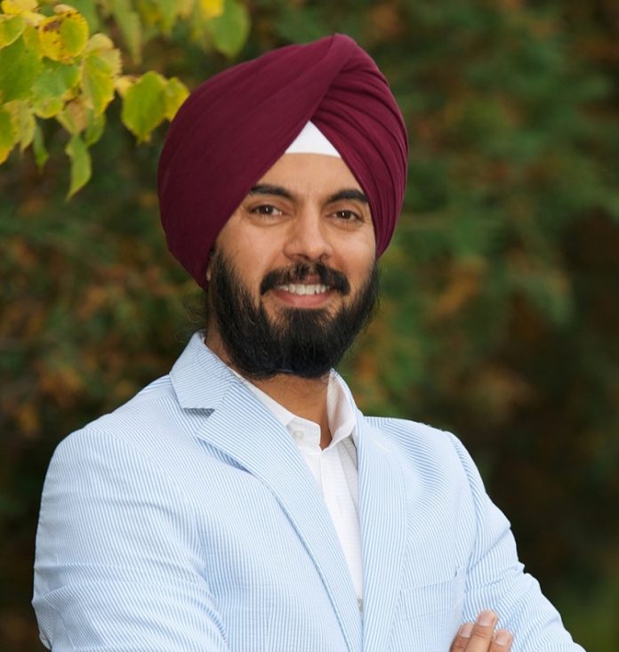 Deepinder Singh- Founder & CEO- 75F