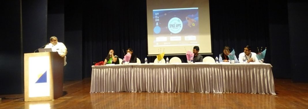 Thakur College of Engineering and Technology (TCET) hosts NASA hackathon to solve burning issues with tech solutions Judging Panelist along with Chief Guest Dr. Naveen Vashista, Scientist DST, Govt of India