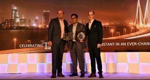 Mr. Sumit Sharma Co-Founder of GoBOLT (Middle) with the awards