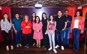 Bambi Sharma, Viral Bhayani, Pinky Roshan, Shivani Khetan, Deepika Narayan Bhardwaj, Ruchi Gangrade, Anika Bharwani, Gautam Shroff, Manish Mundra, Kiren Shrivastav