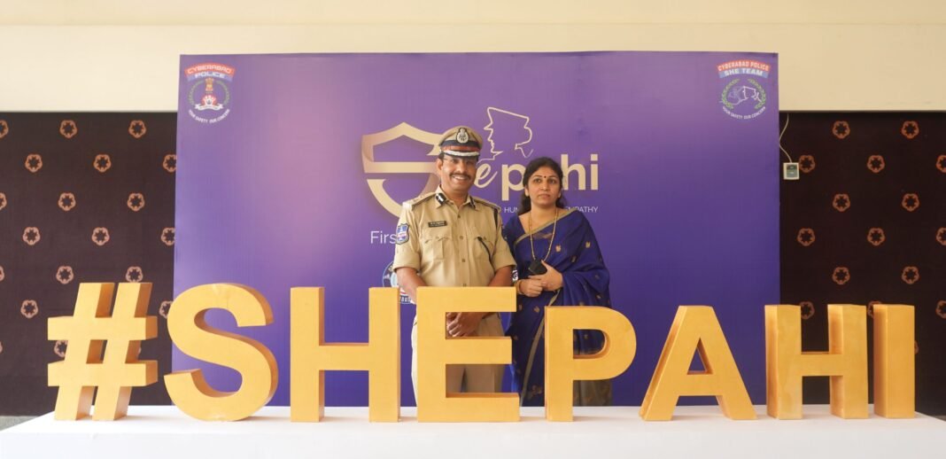 Mr-VS-Sajjanar-with-his-better-half-Anupama-at-SHEPAHI