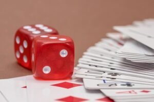 How to become a master of card games - skill or tricks
