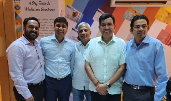 Left to right- Shalin Khanna, DP Jhawar, KS Narayanan, Sanjeev Kapoor and Ankush Jain