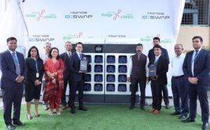 Mr. Kiyoshi Ito, President & CMD of Honda Power Pack Energy India and Anjum Parwez, MD of BMRCL inaugurated Honda eSwap Station at Banashankari Metro Station