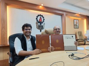 Mr. Sumit Kumar, Director & Founder, Headsup Corporation and Prof. Manoj K Tiwari (Director, NITIE) during the signing of MoU