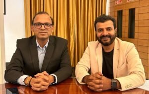 Sumit Srivastawa, Founder with Krishnamani Kannan, Director, Singapore