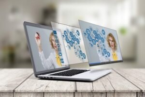 The Role of Augmented Reality in Bridging the Gap between Online and Offline Retail