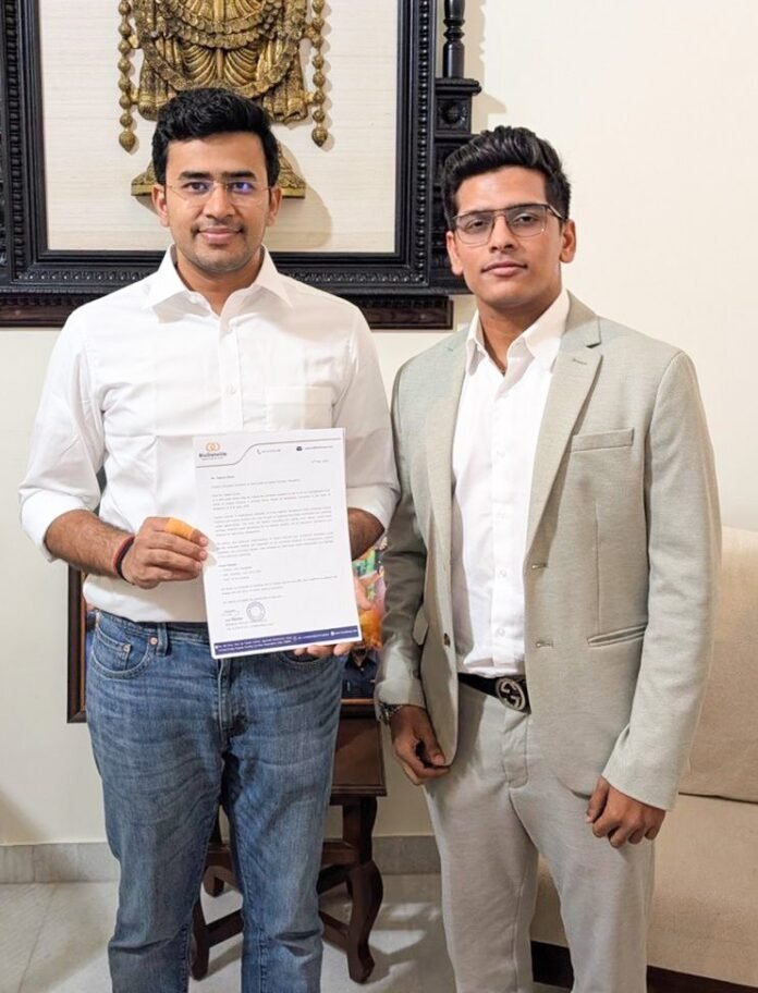 Tejasvi Surya, Hon. Member of Parliament, South Bangalore, and National President, Bharatiya Janata Yuva Morcha with Jeet Chandan, Managing Director of BizDateUp Tejasvi Surya, Hon. Member of Parliament, South Bangalore, and National President, Bharatiya Janata Yuva Morcha with Jeet Chandan, Managing Director of BizDateUp