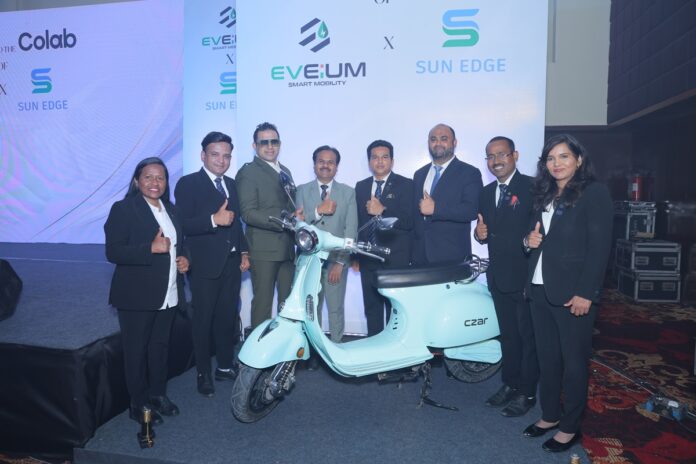Eveium Smart Mobility and SunEdge Partnered to Drive a sustainable future, Announces Landmark Delivery of first lot - 150 EV scooters in Pune