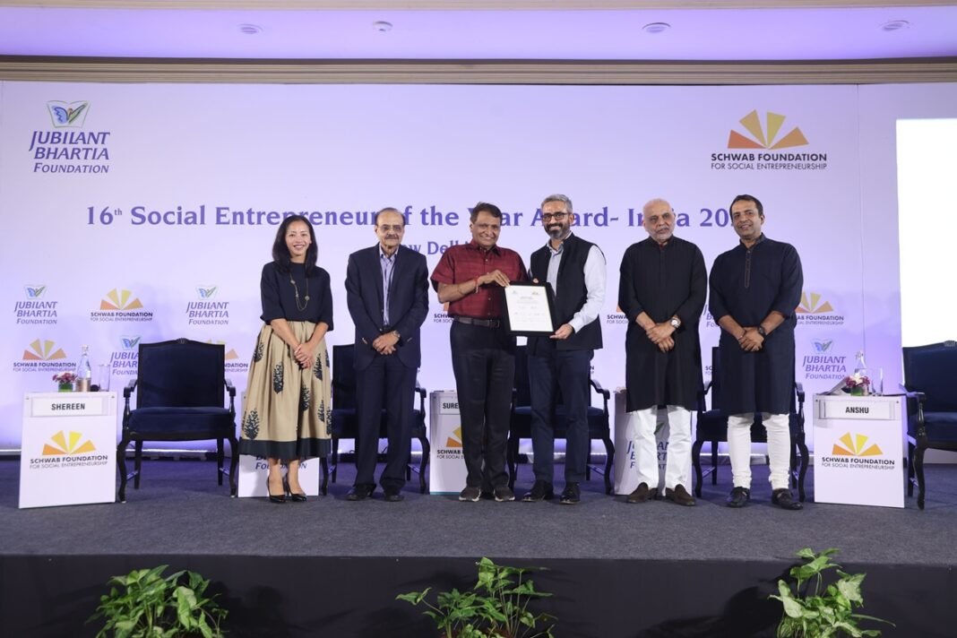 Jubilant Bhartia & Schwab Foundation Honor SaveLIFE Founder for Transforming Public Safety Winner of SEOY Award 2025 Mr. Piyush Tewari