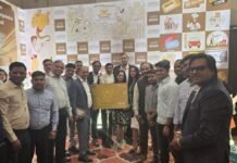 Eraaya Lifespaces Subsidiary EbixCash Partners with Lotus India Pay to Launch Co‑Branded Legend Card EbixCash launches the co-branded Legend Card with Lotus India Pay at IIIA Awards 2025