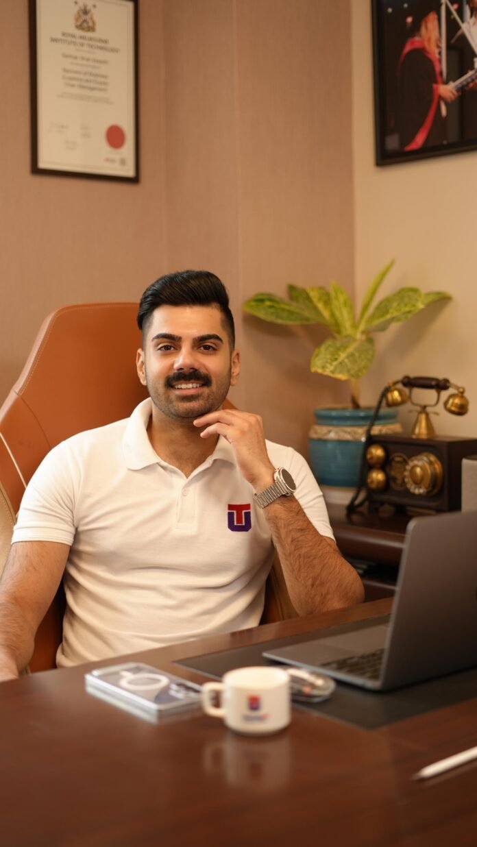 Sarthak Elwadhi - Co-founder of TrucksUp