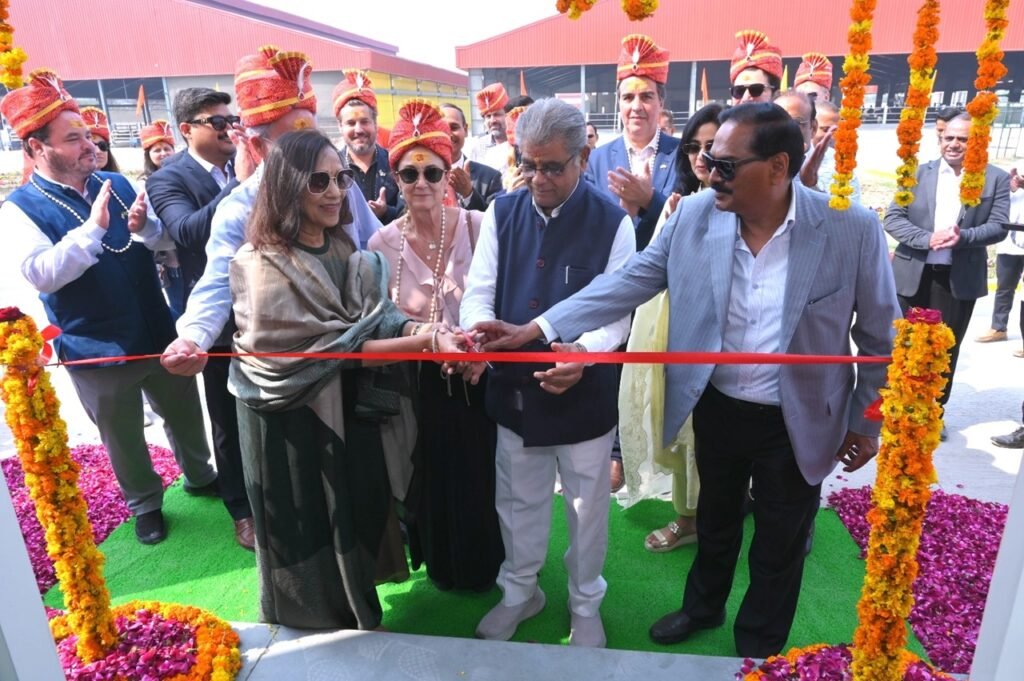 Dr. Arun Kumar Saxena, MoS Inaugurates Integrated CoE for Indigenous Cattle Genetics & Genomics by Leads Genetics