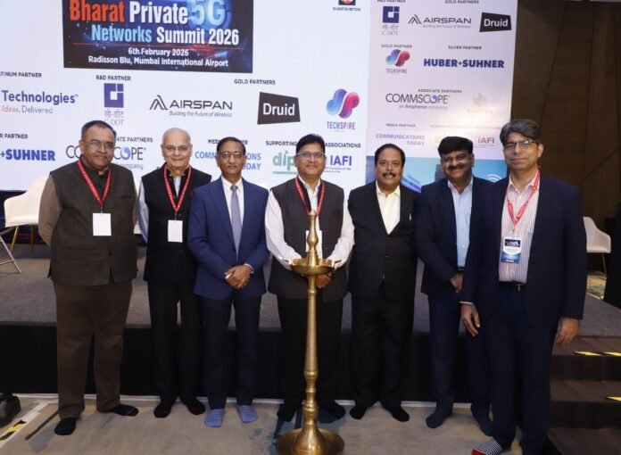 L to R- Sanjay Joglekar, Mumbai Port Authority, Anil Tandan, BIF, Sanjay Sharma, PowerTel, Anil N. Dhanorkar, BSNL, Shashi Dharan, BE, Gulshan Khurana, Voda Idea, Rajeev Saluja, Reliance Jio
