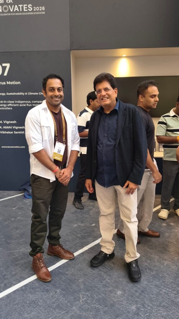 EON Bharat Innovates 2 (Cofounder Punit Badeka with Honourable Minister of Commerce and Industry, Shri Piyush Goyal)
