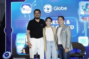 L-Mohammad Hasan Co-founder AI Fiesta C-Globe chief marketing officer KD Dizon R-Globe VP for product experience group Coco Domingo