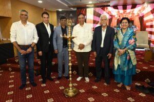 Manish Kumar, Vishal Kalantri, Pramod Borate, Ashish Shelar, Somesh Batra and Neera Inamdar - From L to R