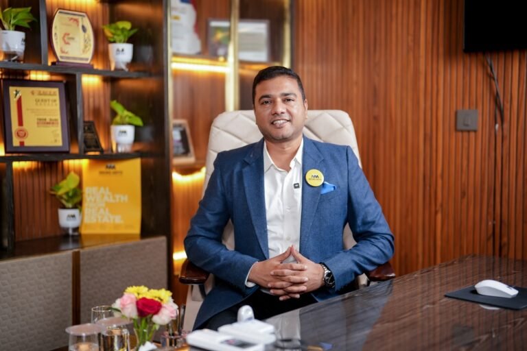 Manoj Dhanotiya